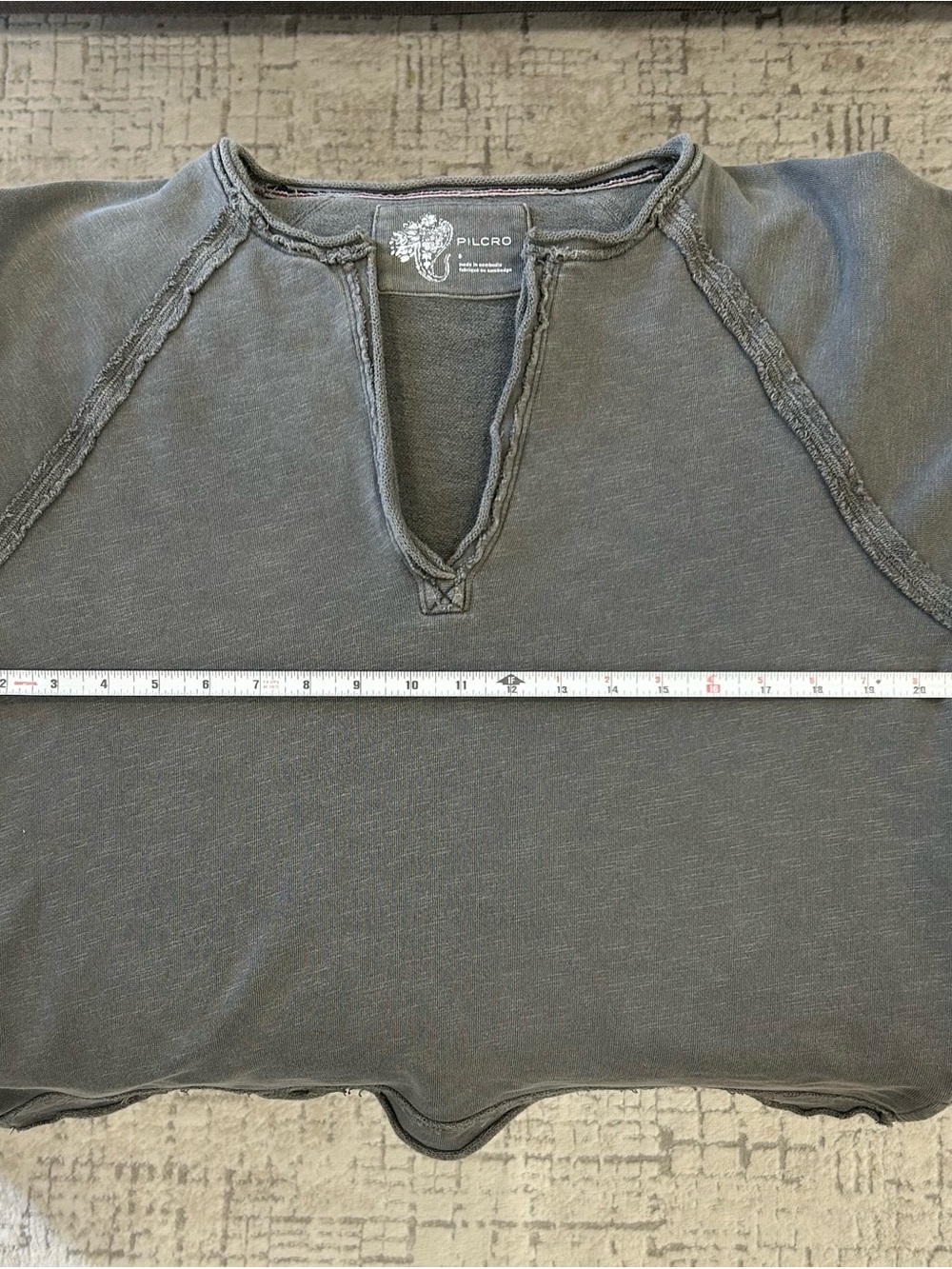 Pilcro Anthropologie Washed Gray Raw-Edge V-Neck Pullover - Picture 8 of 10
